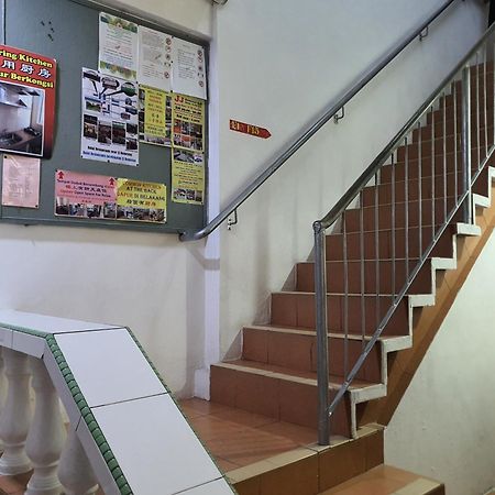 Oyo 90972 Jj Homestay ミリ エクステリア 写真