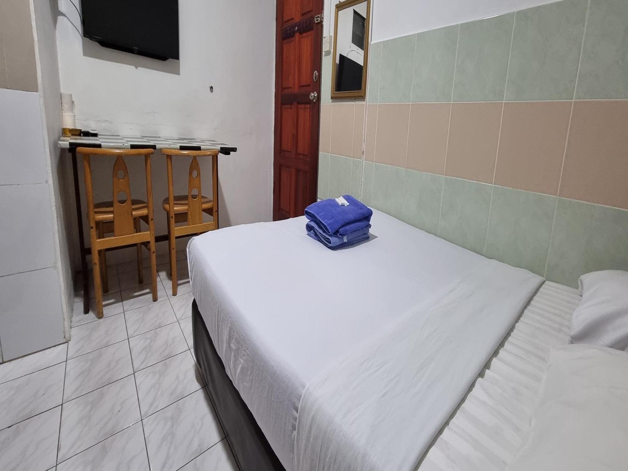 Oyo 90972 Jj Homestay ミリ エクステリア 写真
