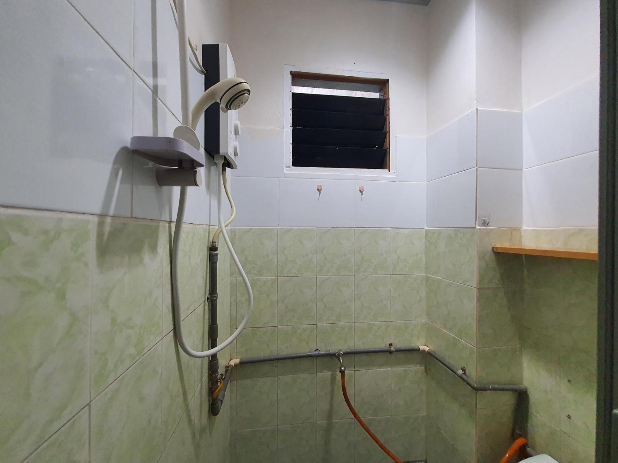 Oyo 90972 Jj Homestay ミリ エクステリア 写真