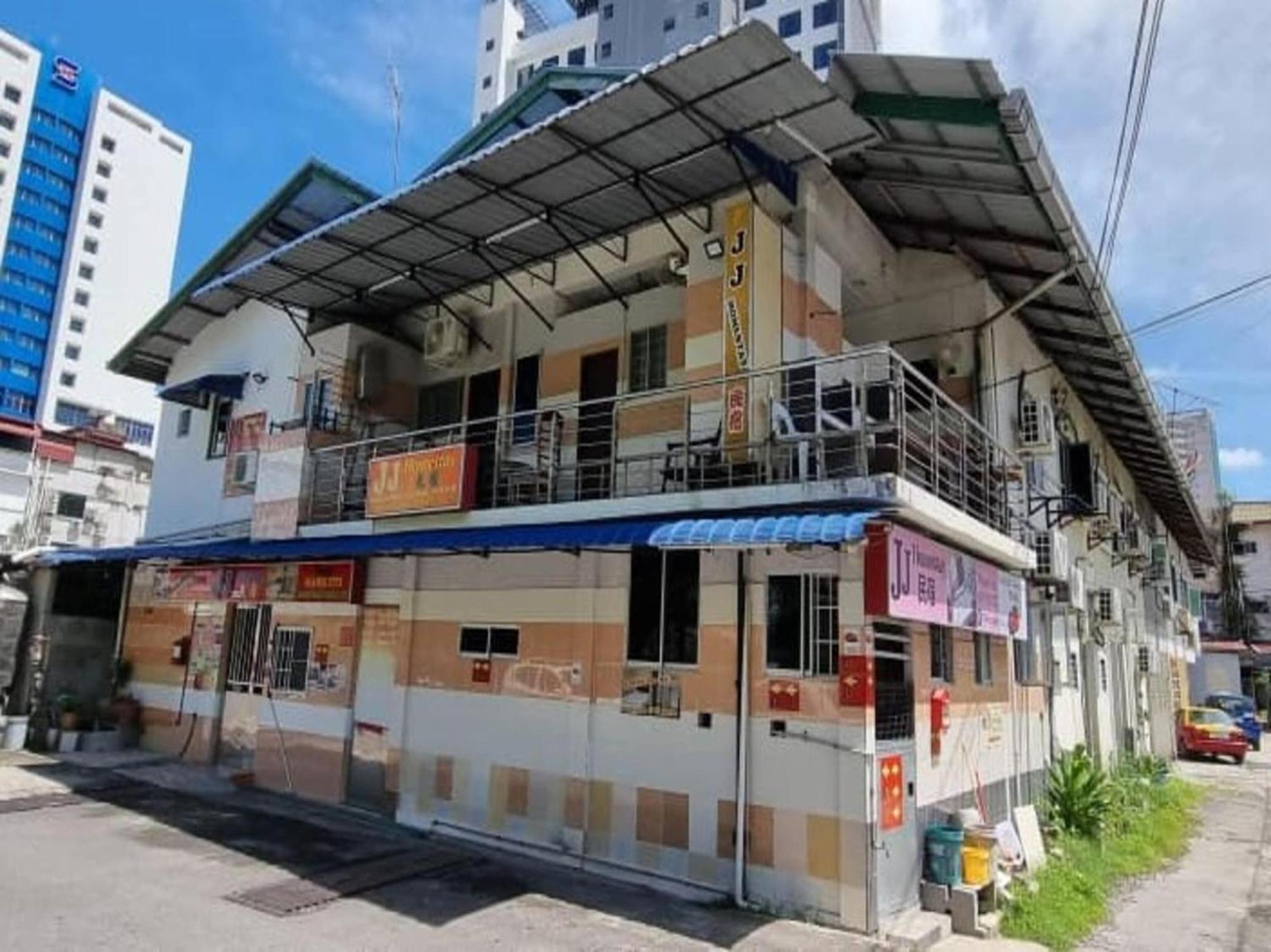 Oyo 90972 Jj Homestay ミリ エクステリア 写真