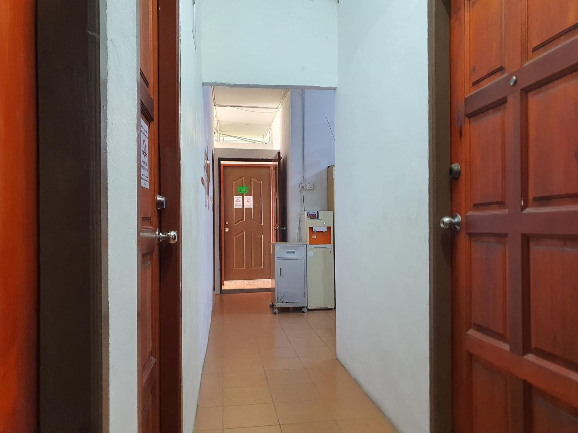 Oyo 90972 Jj Homestay ミリ エクステリア 写真